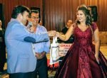 “GÖNÜLLERİ BİRLEŞTİRMEYE DEVAM EDİYORUZ”